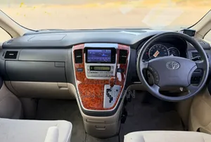 Toyota Alphard 2004 White