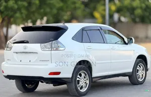 Toyota Harrier 2004 White