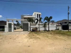 8bdrm House in Mbezi Beach for rent