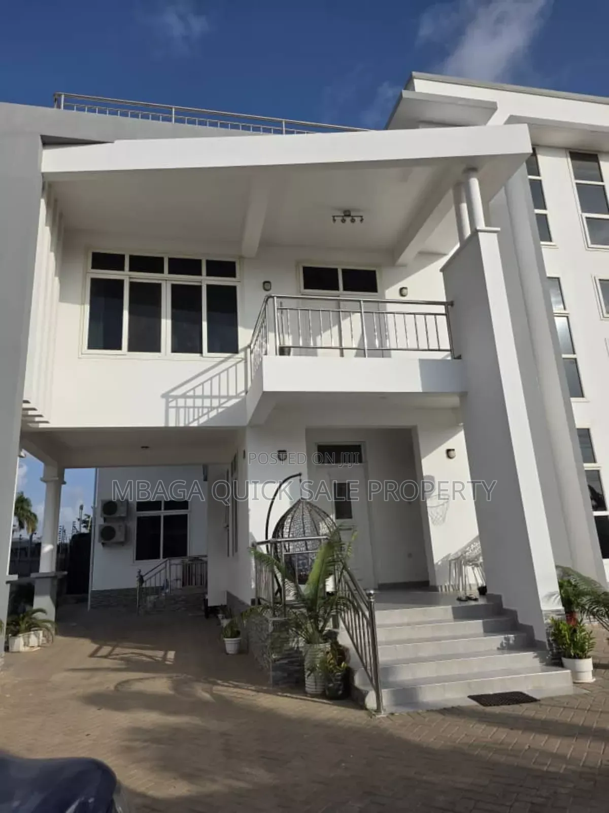 8bdrm House in Mbezi Beach for rent