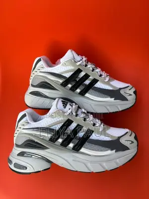 Adidas Adistar Cushion