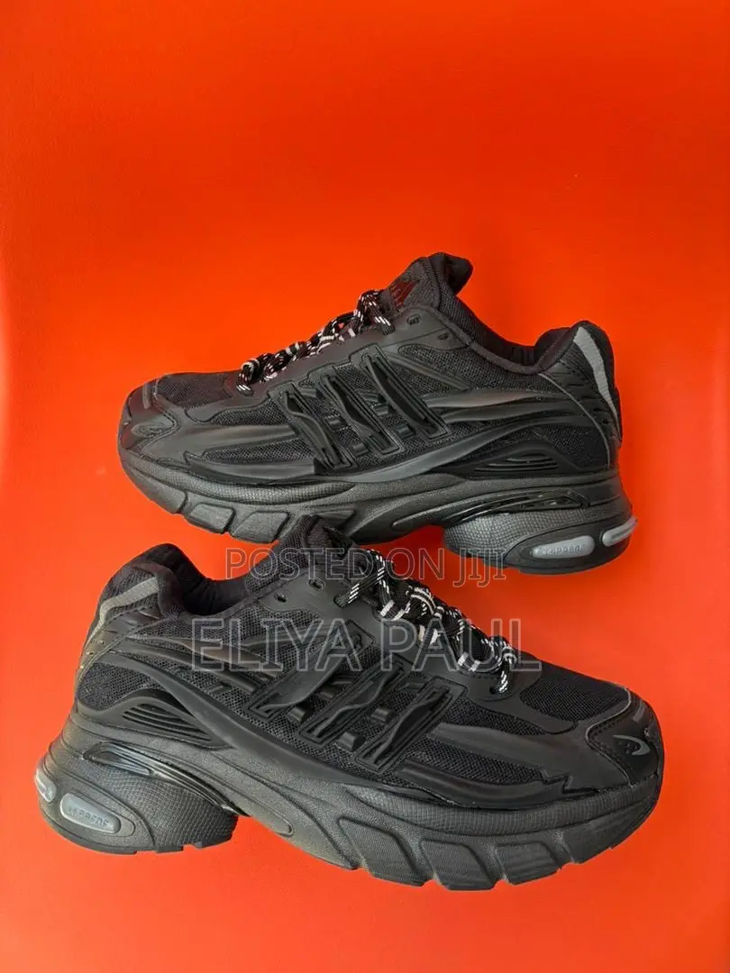 Adidas Adistar Cushion