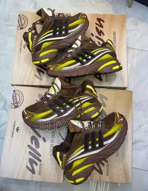 Adidas Adistar Cushion