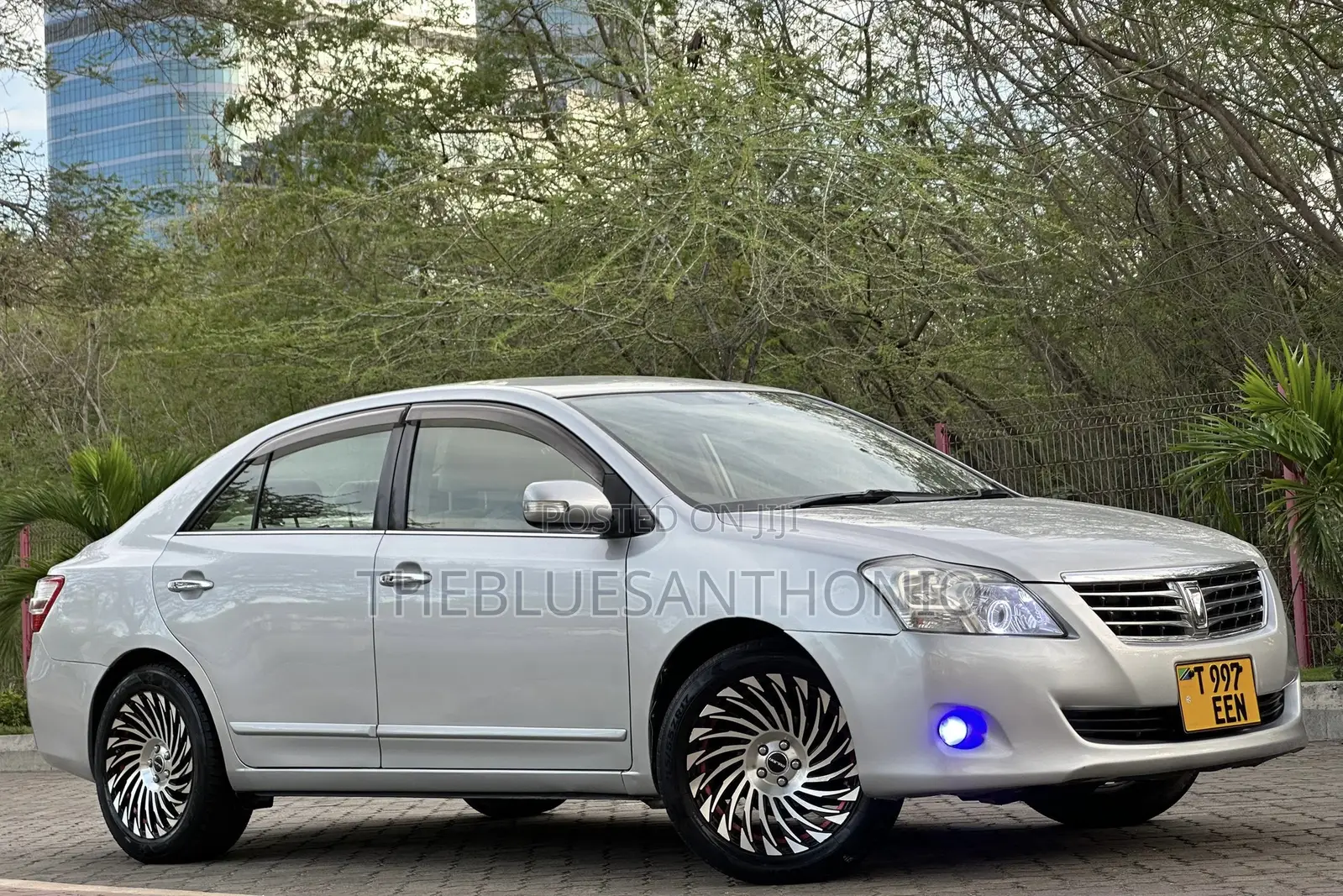 Toyota Premio 2010 Silver