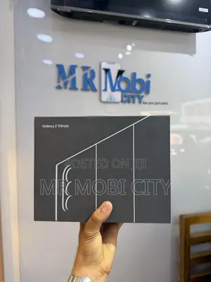 New Samsung Galaxy Z Trifold 512 GB Black