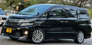 Toyota Vellfire 2013 Black