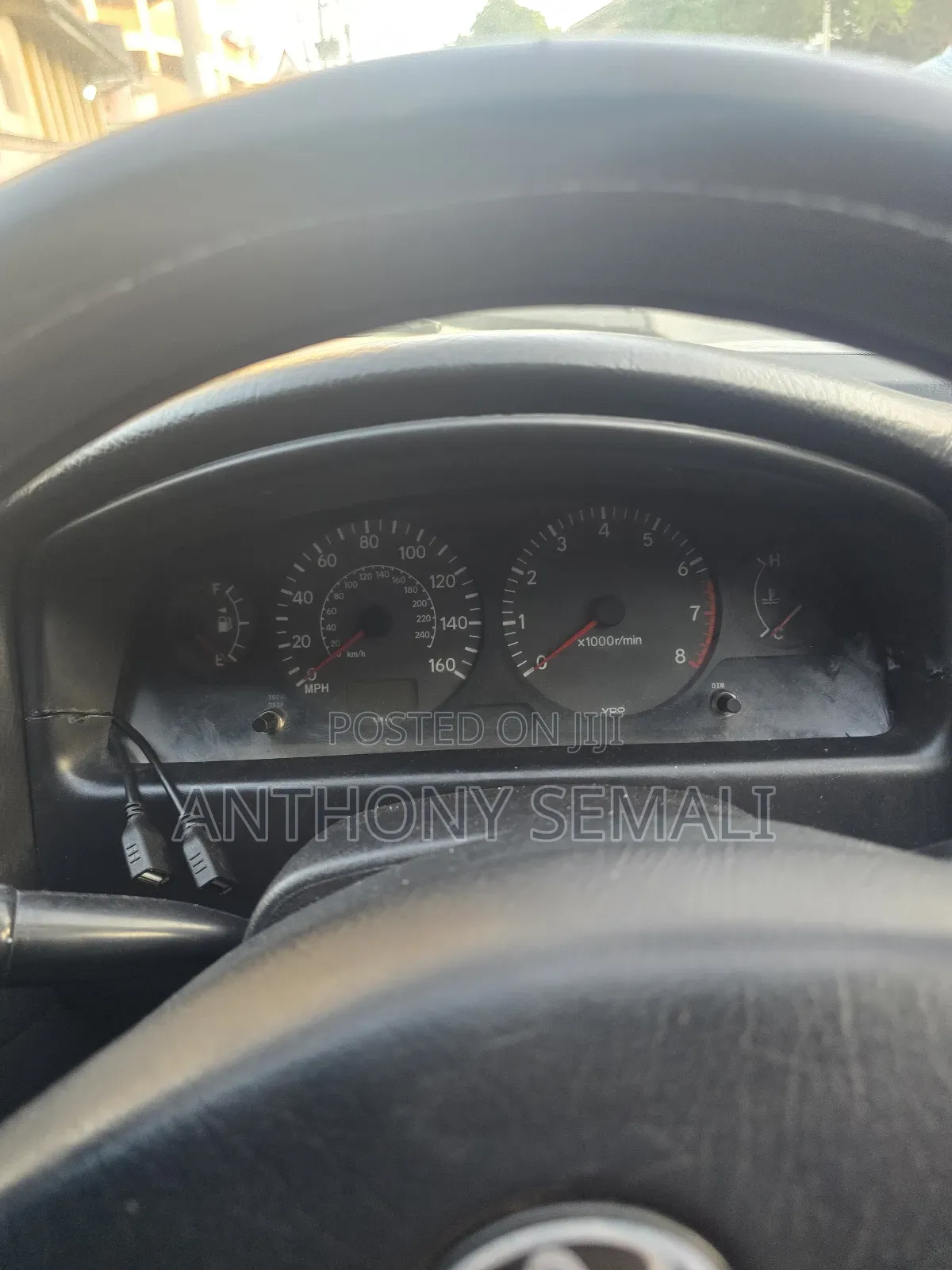 Toyota Avensis 1.8 1998 Gray