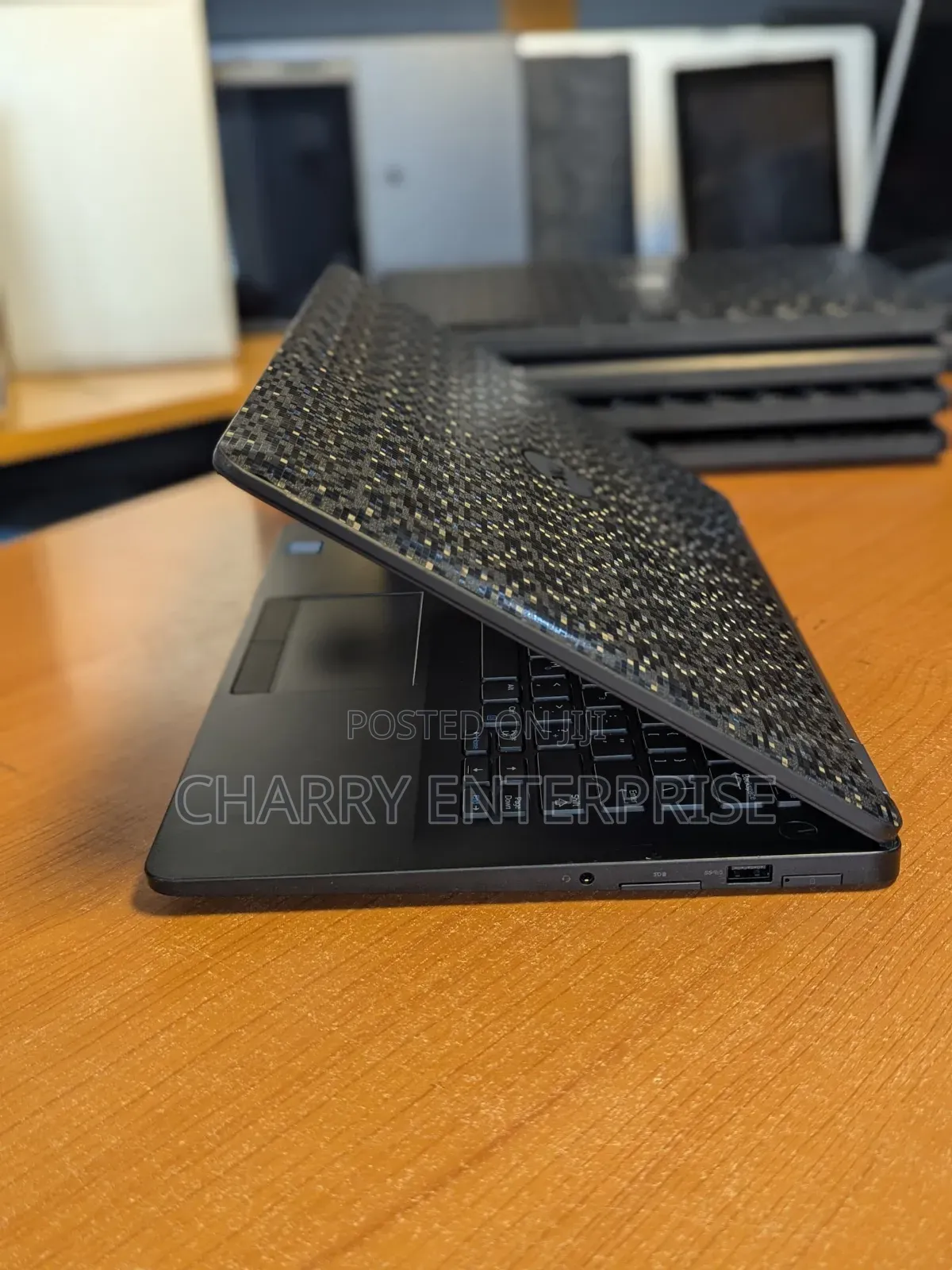 Laptop Dell Latitude 14 E7470 8GB Intel Core i5 SSD 256GB