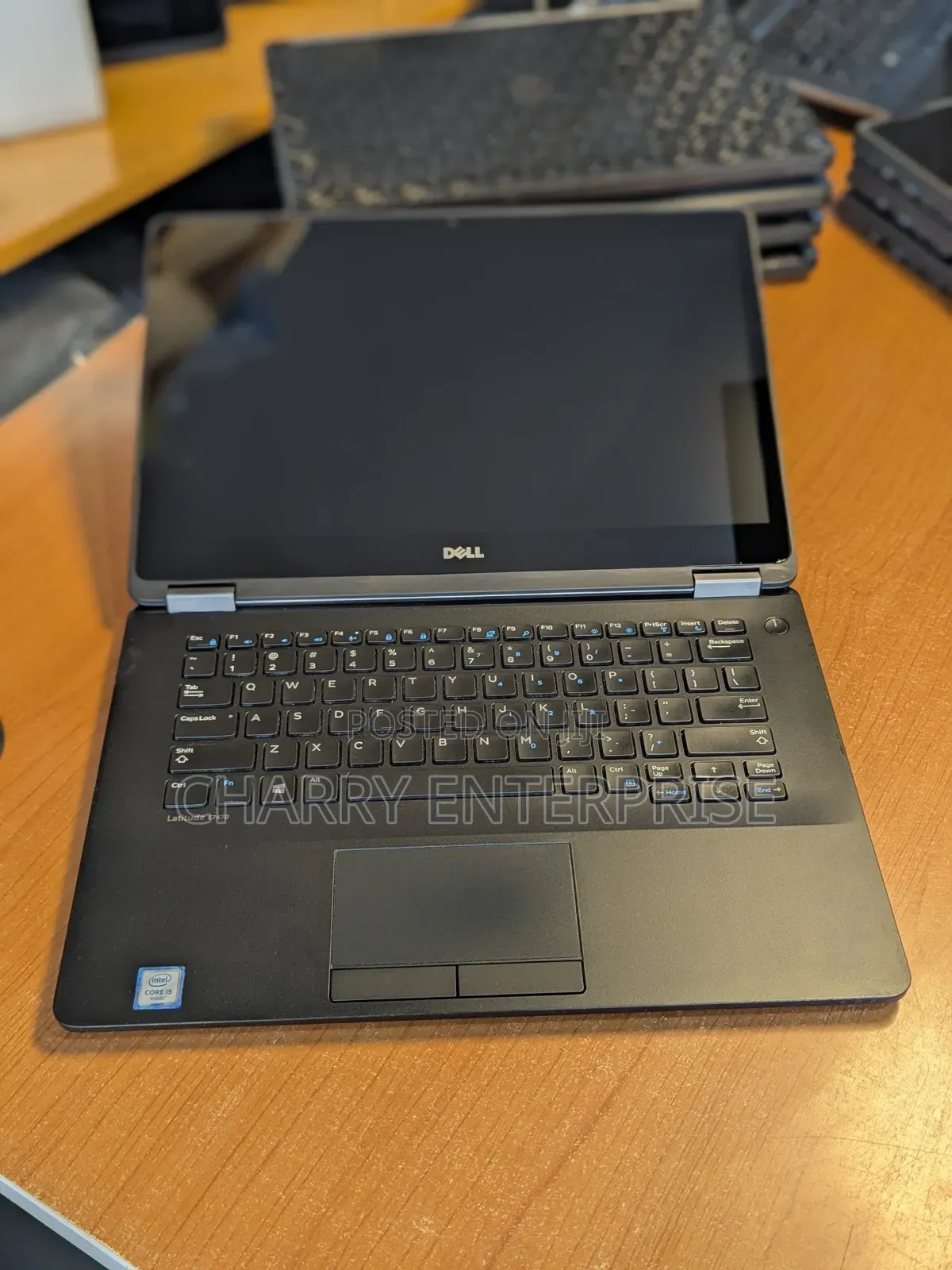 Laptop Dell Latitude 14 E7470 8GB Intel Core i5 SSD 256GB