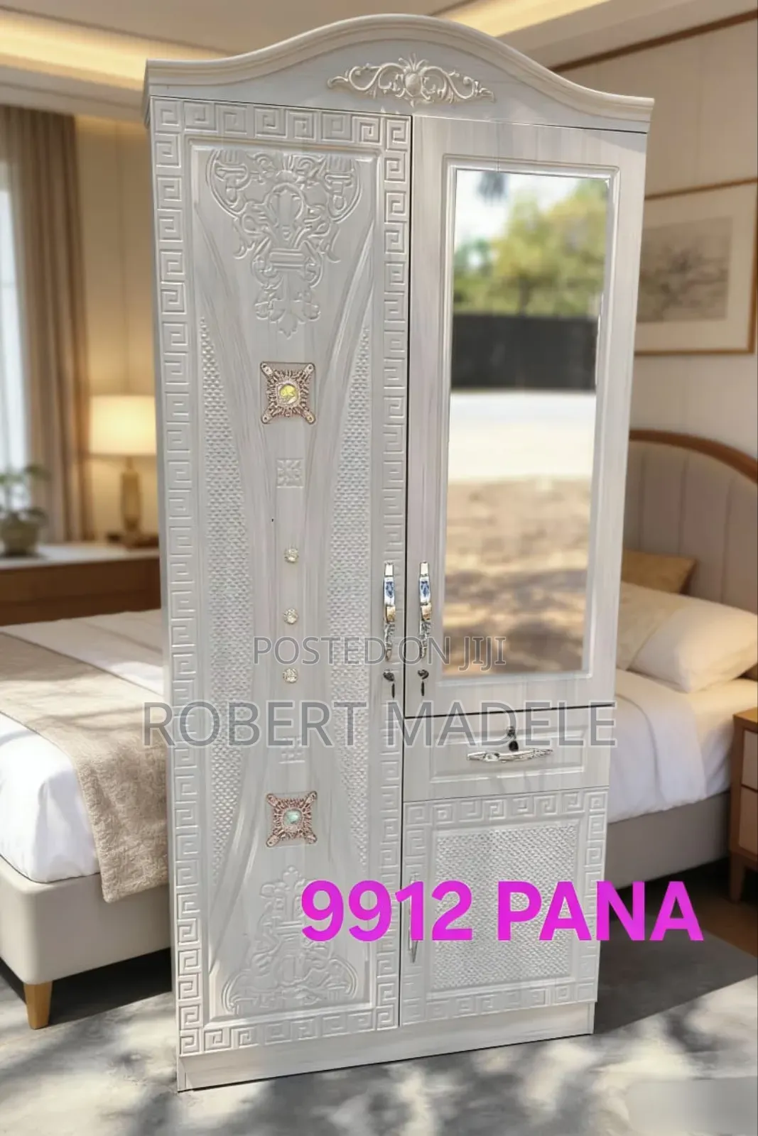 9912 Pana Wardrobe