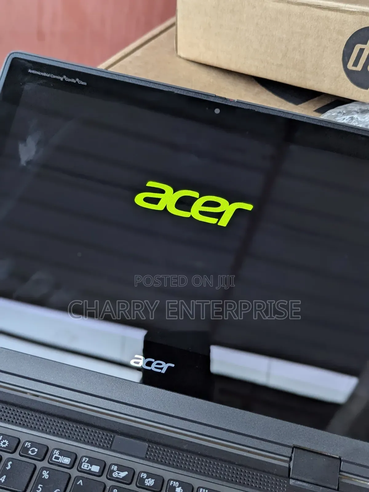 Laptop Acer TravelMate B 4GB Intel Celeron SSD 128GB