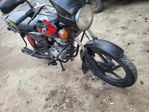 Bajaj Boxer X125 2025 Black
