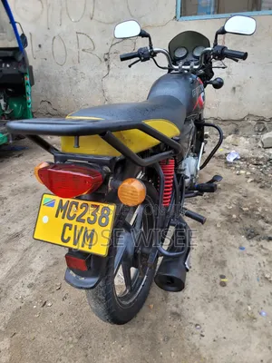 Bajaj Boxer X125 2025 Black
