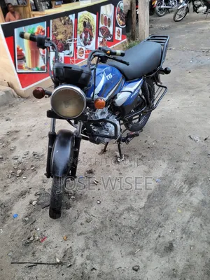 TVS HLX 125 2025 Blue