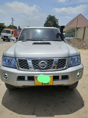 Nissan Patrol 2008 Silver