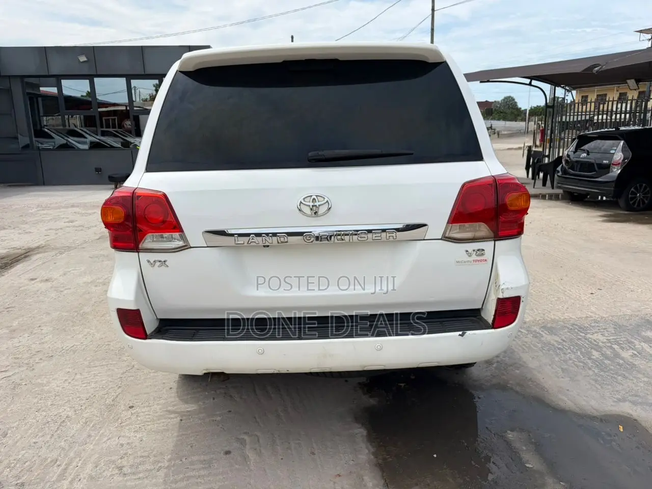 Toyota Land Cruiser 2015 White