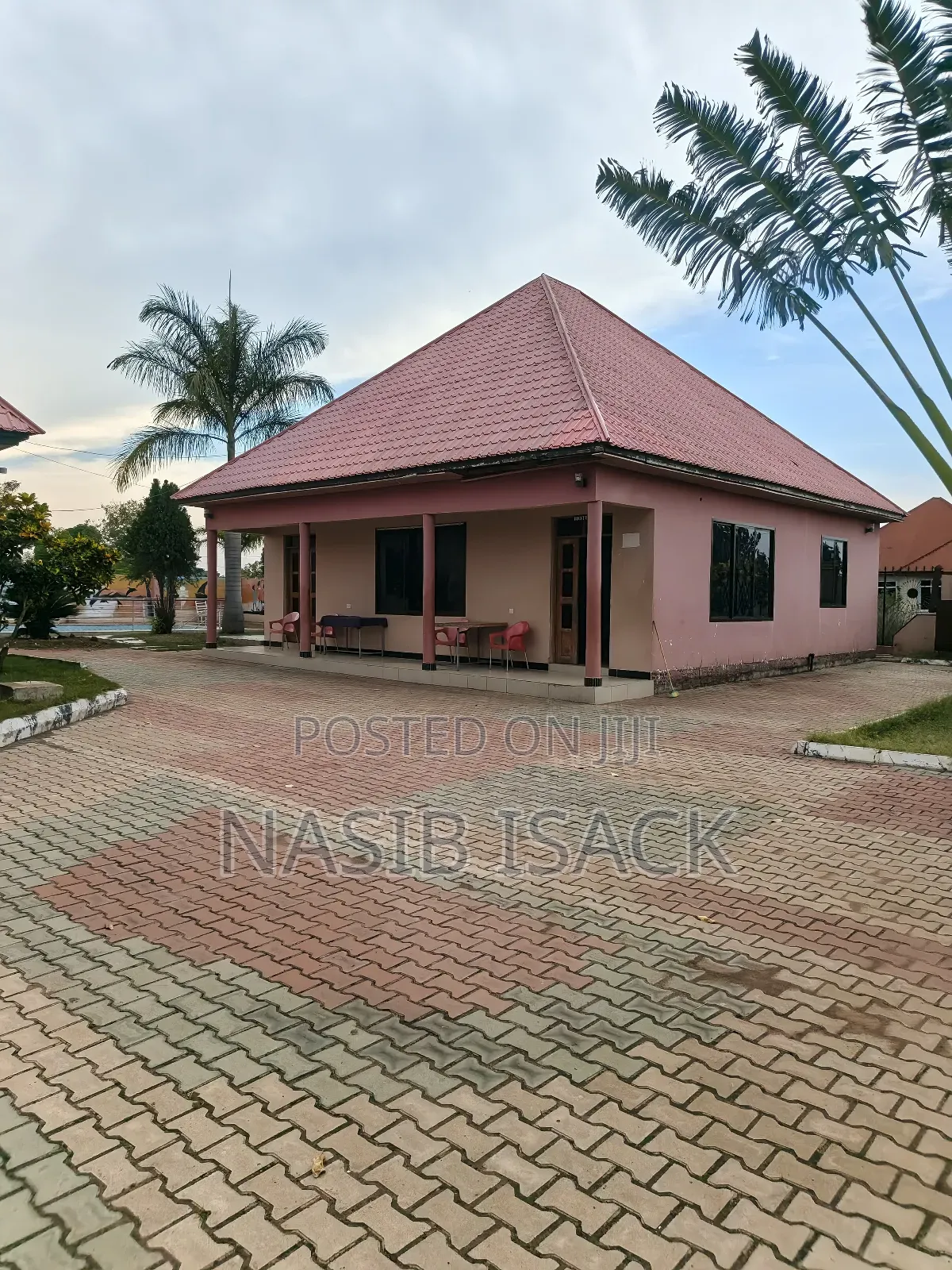 Lodge/Bar for Sale Mwanza Luchelele