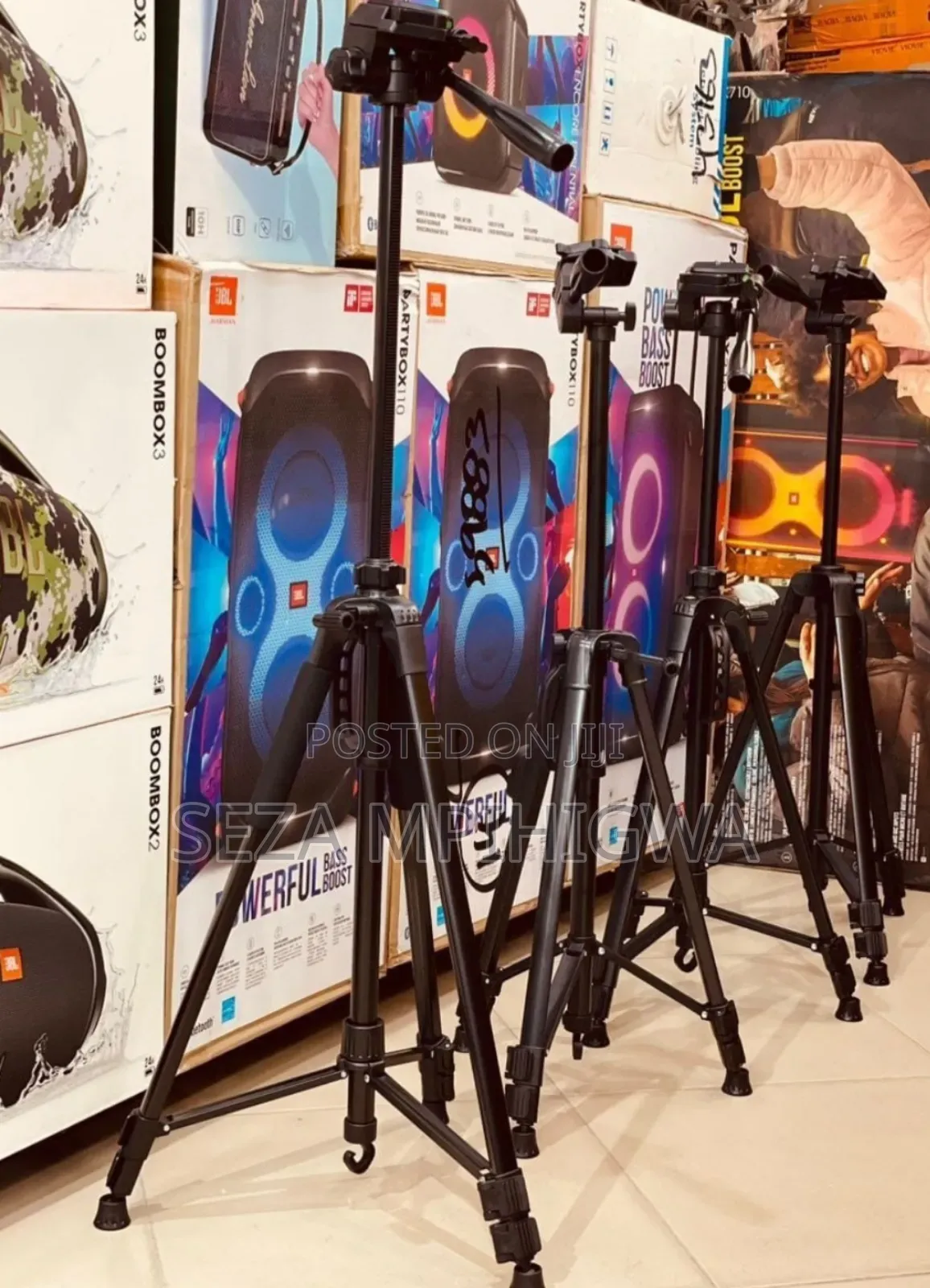 Tripod Stand