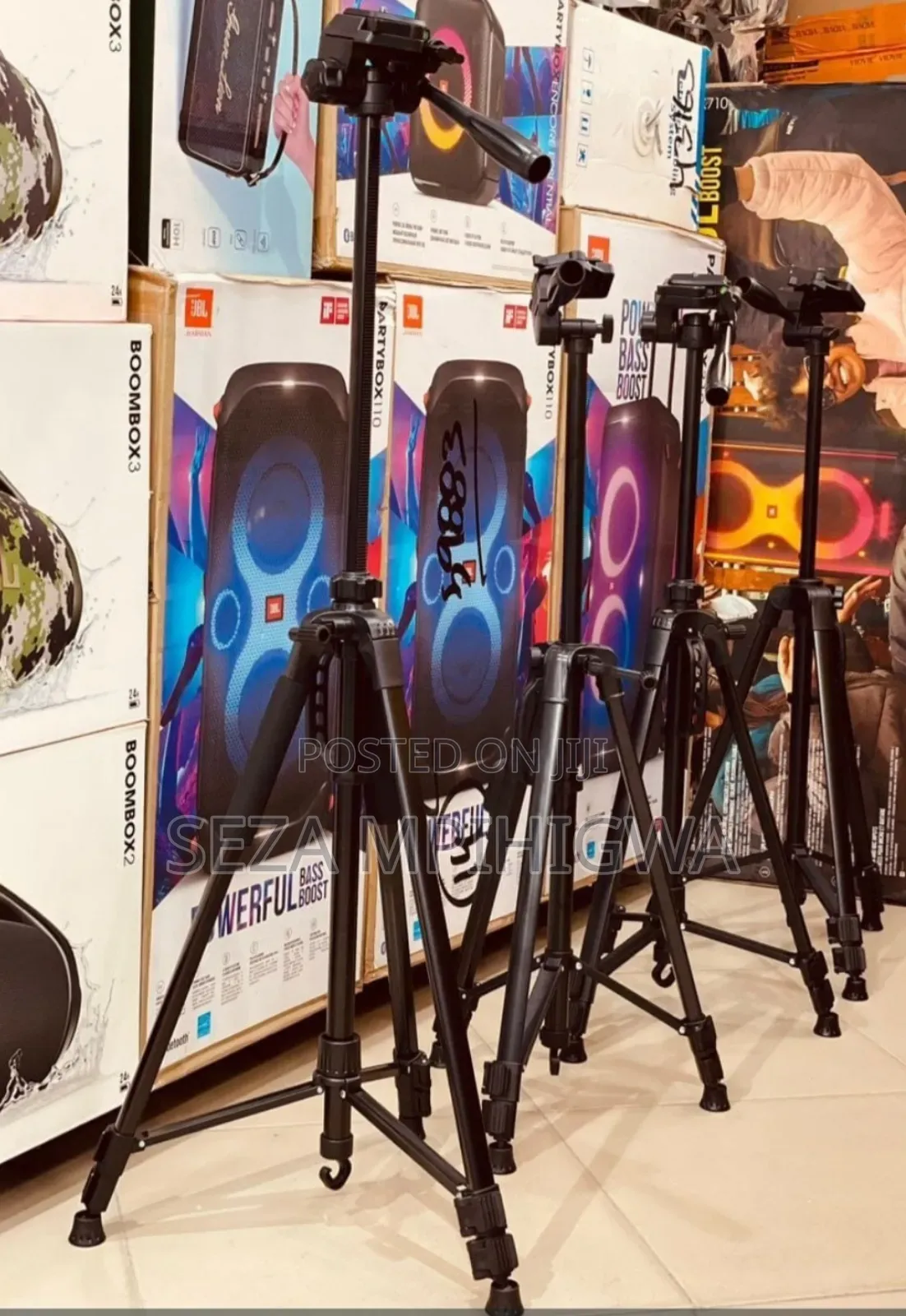 Tripod Stand