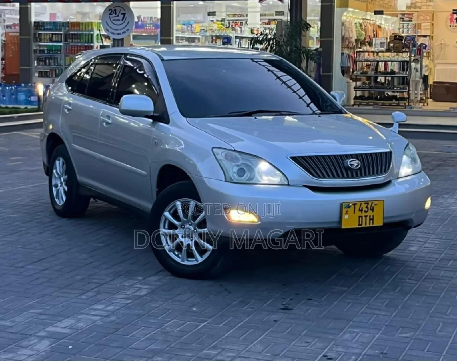 Toyota Harrier 2003 Silver