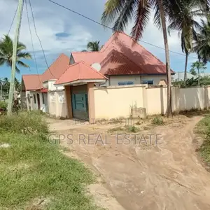 3bdrm House in Msongola, Ilala for sale