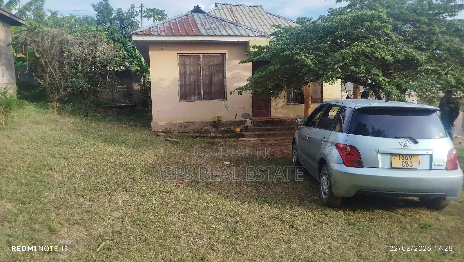 3bdrm House in Goba Kwa Robert, Kinondoni for sale