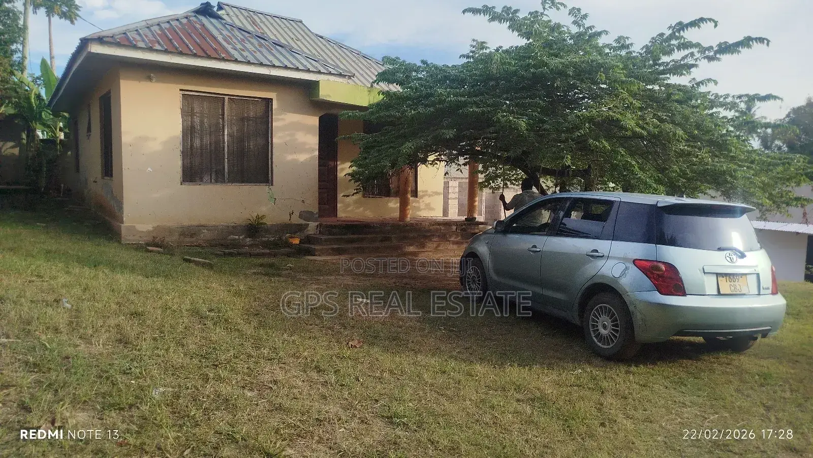 3bdrm House in Goba Kwa Robert, Kinondoni for sale