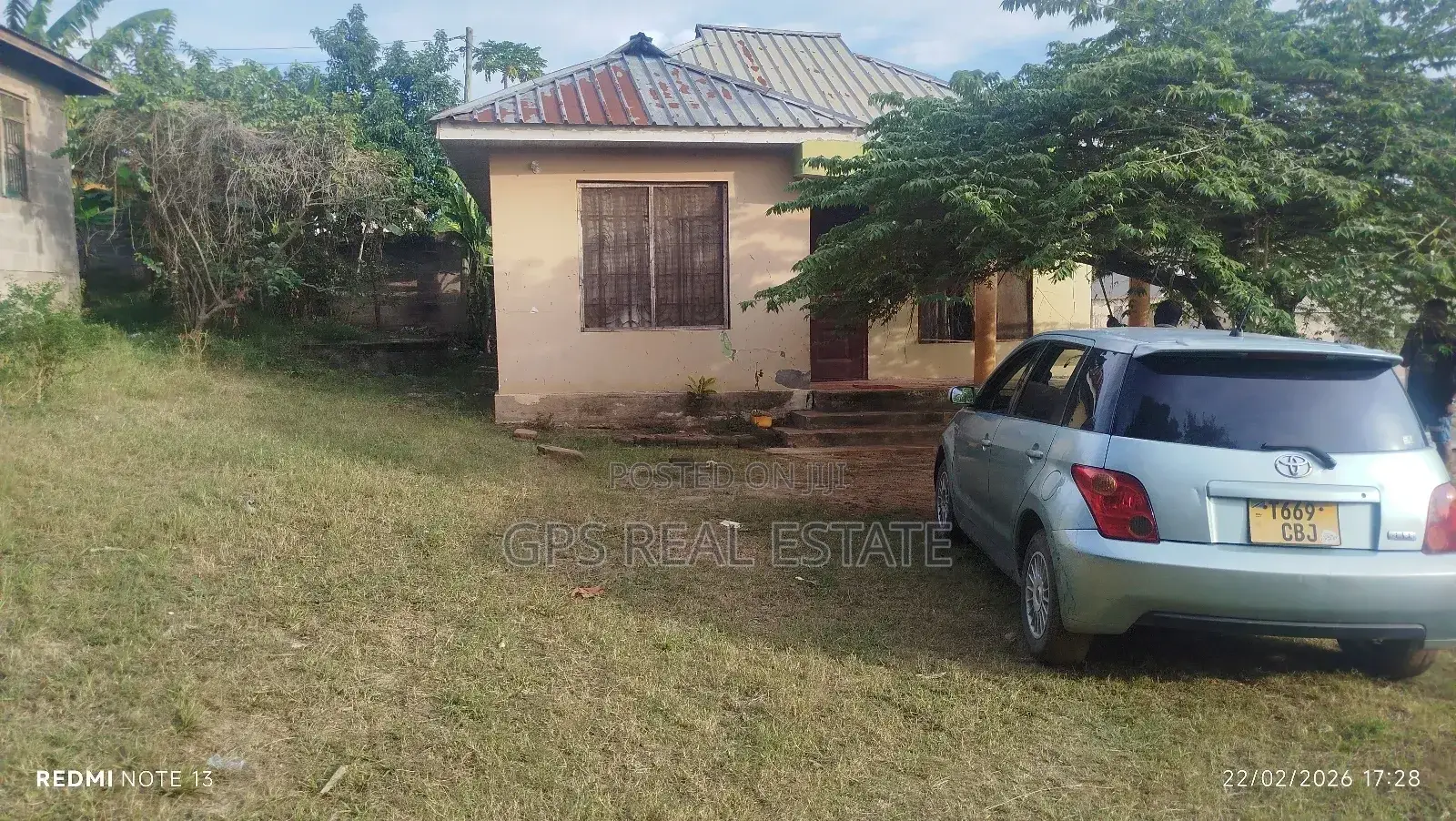 3bdrm House in Goba Kwa Robert, Kinondoni for sale