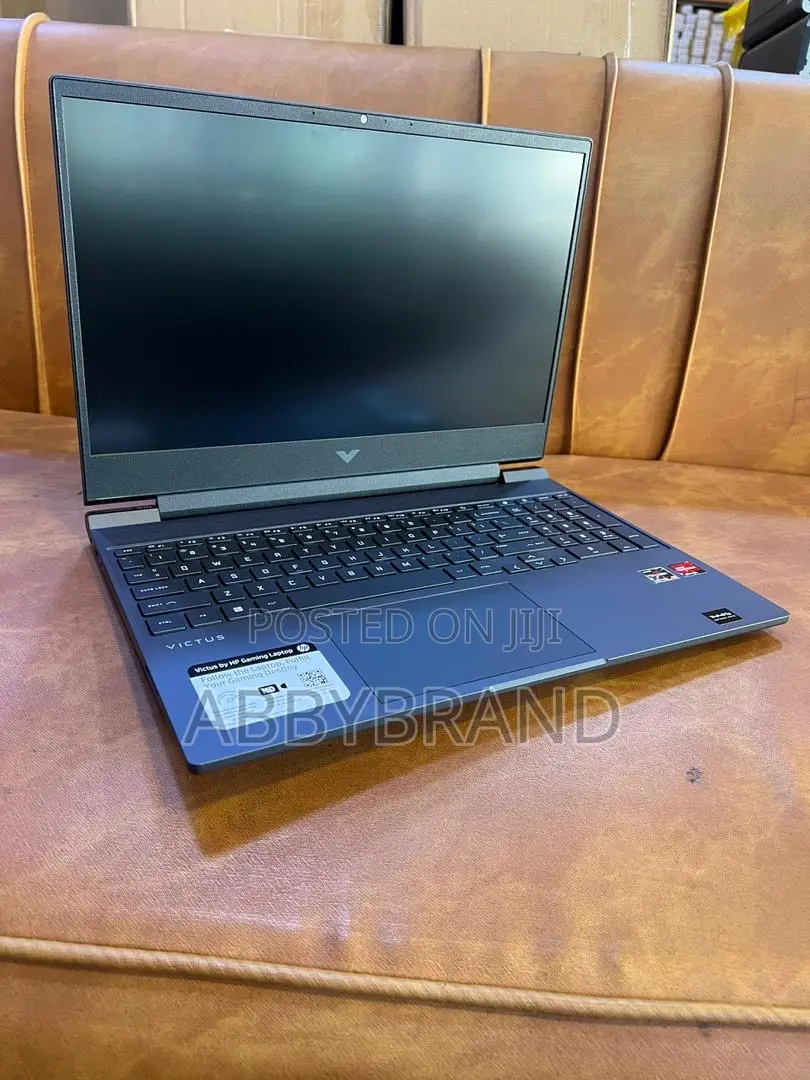 Laptop HP Victus 15 16GB AMD Ryzen 5 SSD 512GB