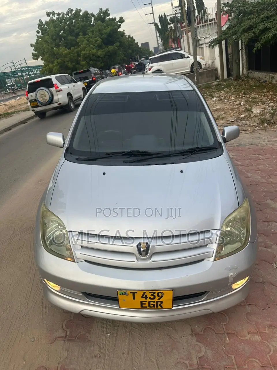 Toyota IST 2004 Pearl