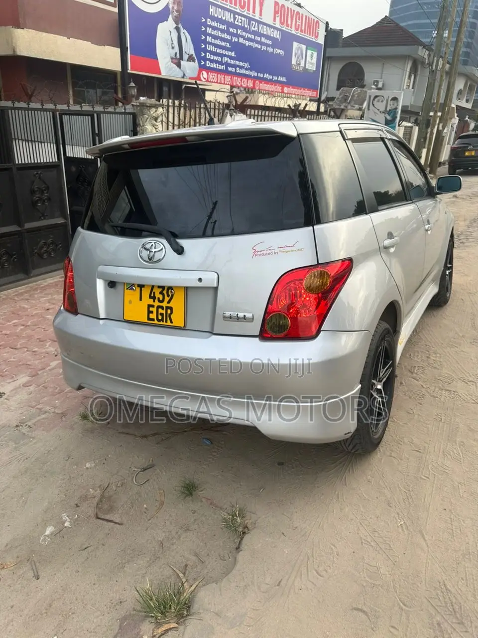 Toyota IST 2004 Pearl