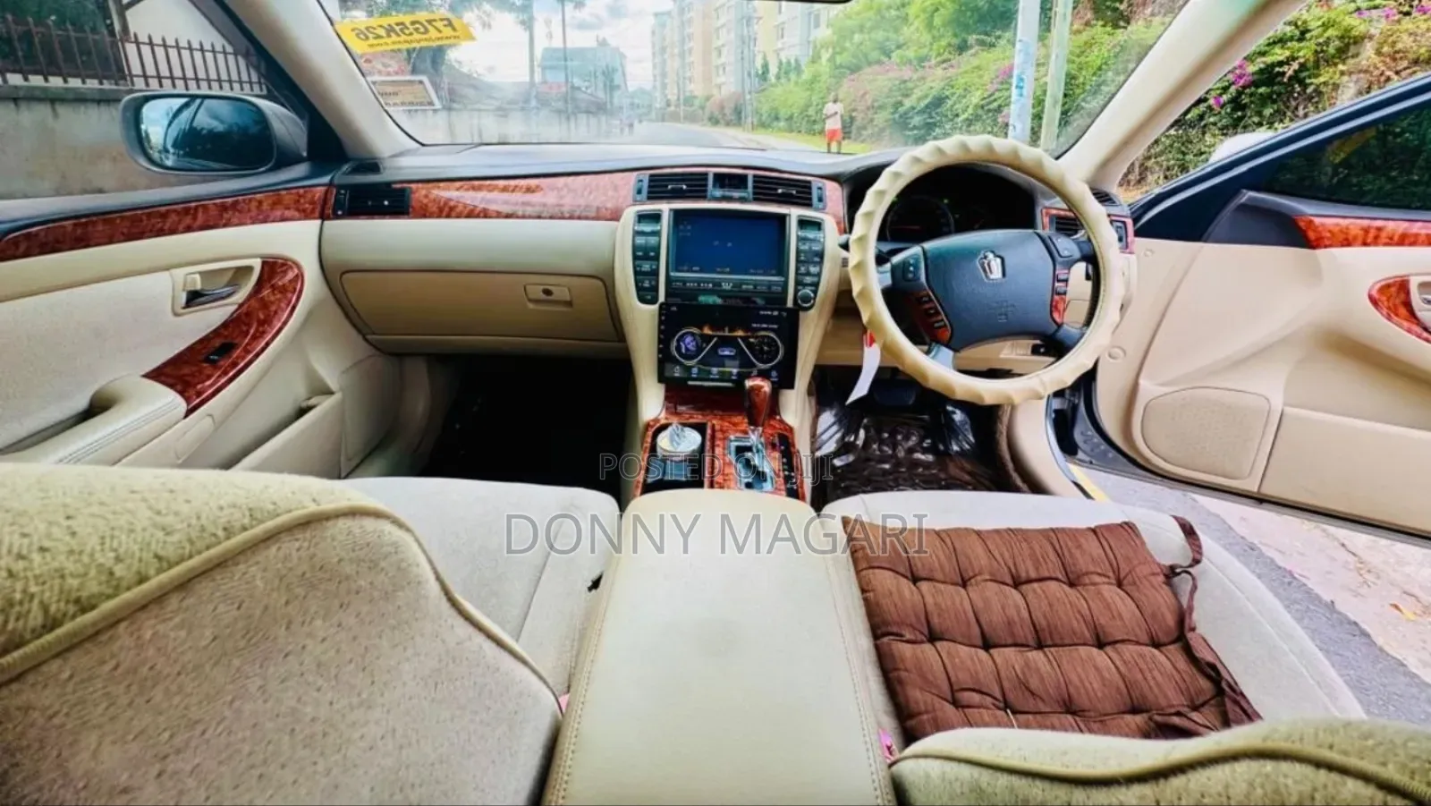 Toyota Crown 2006 Silver