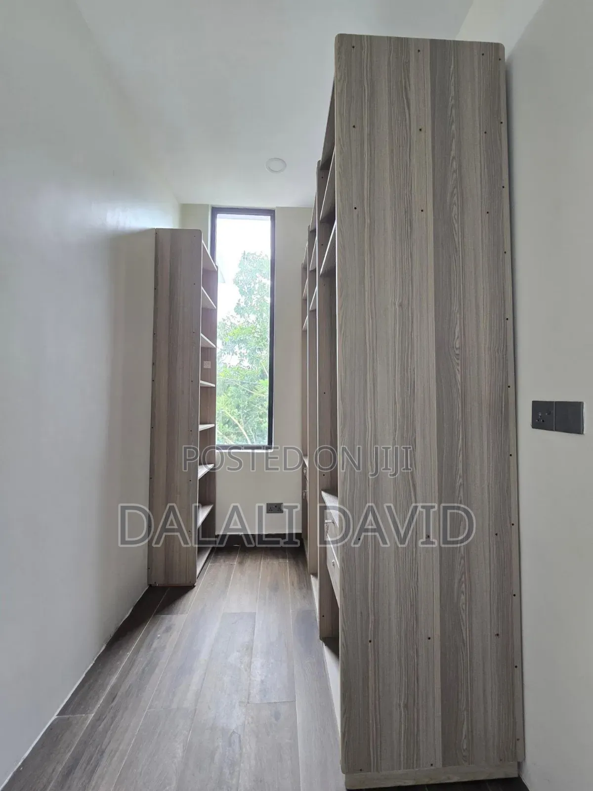 Furnished 5bdrm Villa in Oysterbay for sale
