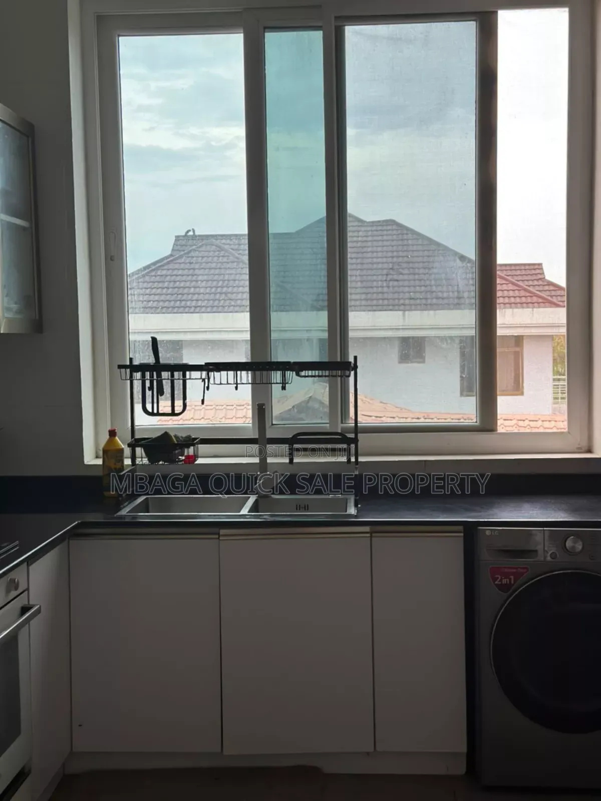 8bdrm House in Mbezi Beach for rent