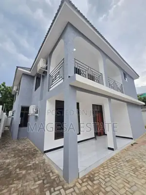 7bdrm House in Masaki for rent