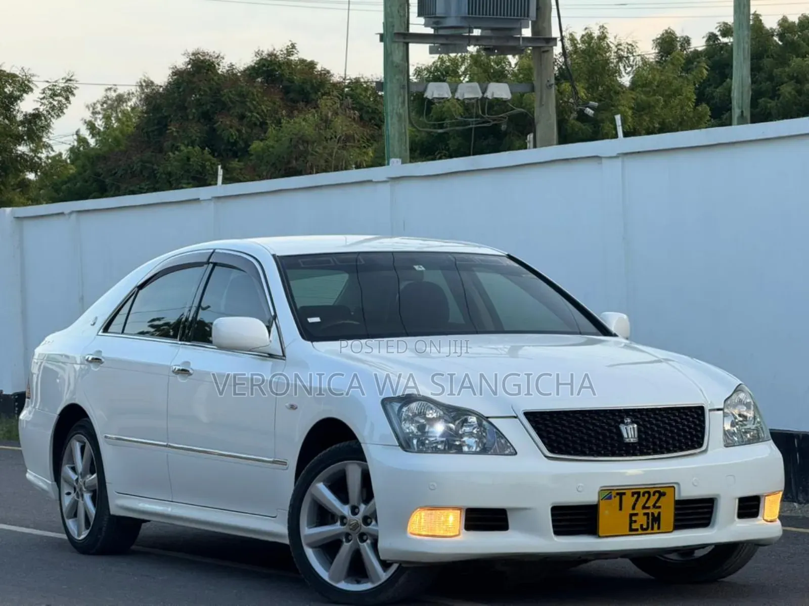 Toyota Crown 2007 White