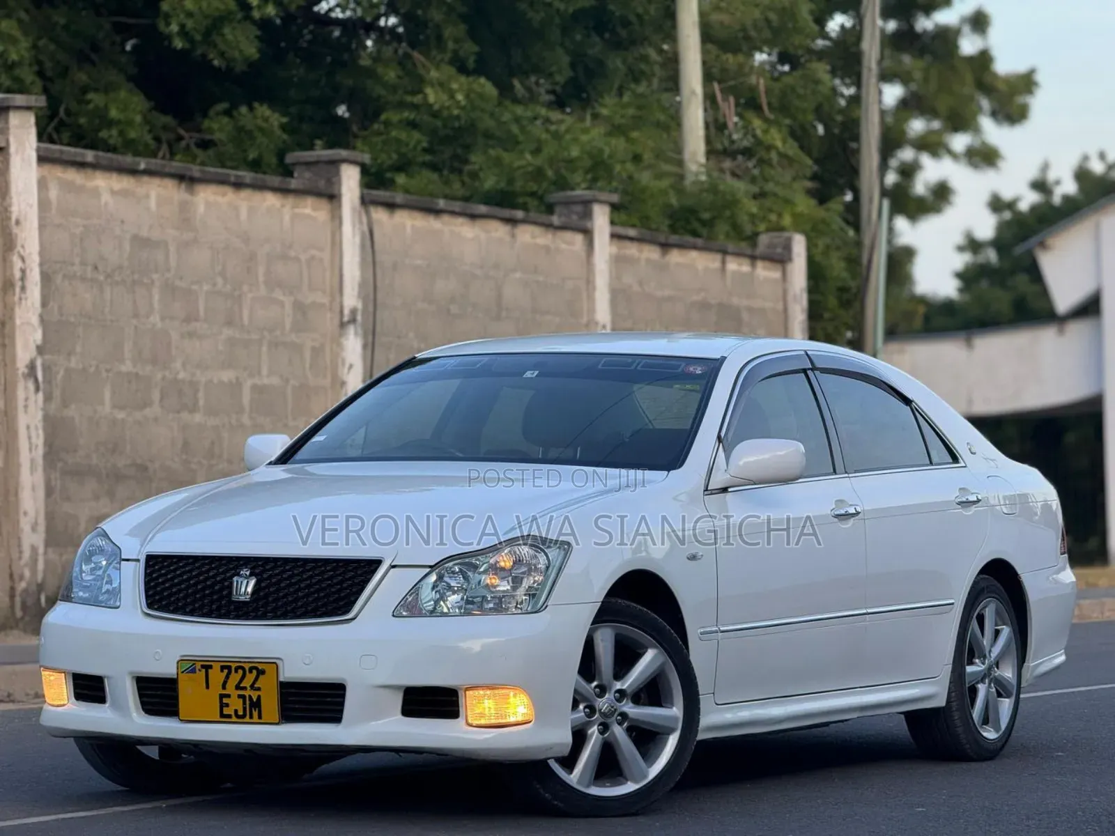 Toyota Crown 2007 White