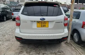 Subaru Forester 2013 White
