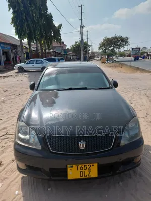 Toyota Crown 2006 Black