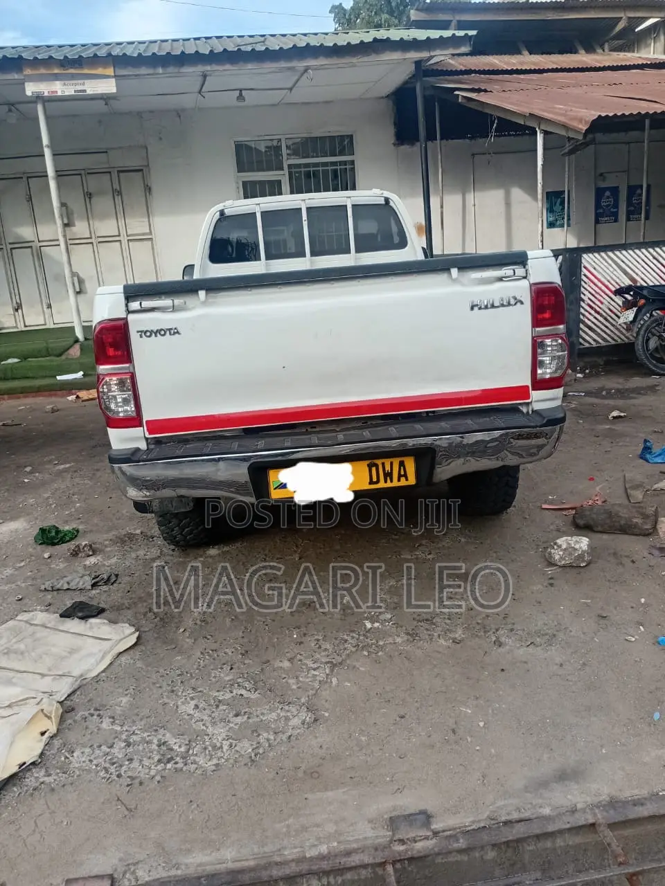 Toyota Hilux 2008 White