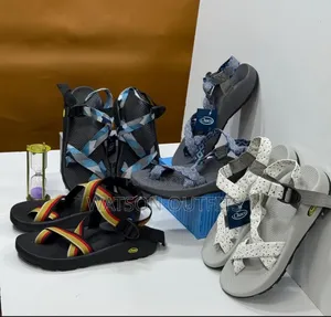 Men's Leather Sandals Chaco Brand New Very Classic and Stylish