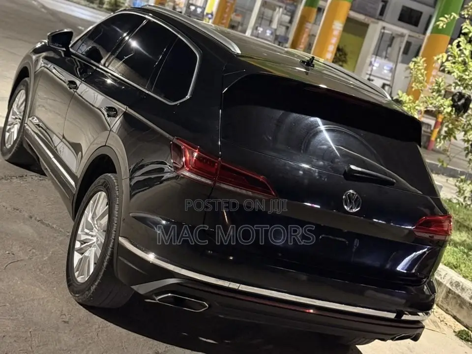 Volkswagen Touareg 2020 Black