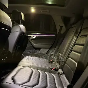 Volkswagen Touareg 2020 Black