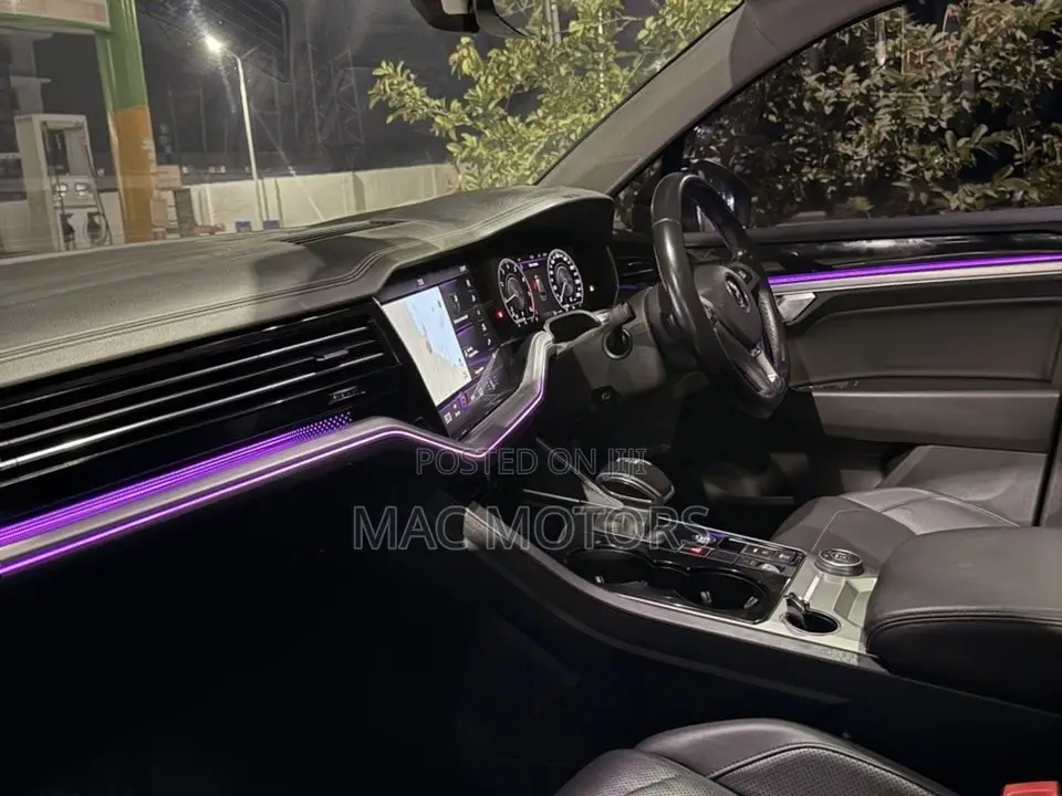 Volkswagen Touareg 2020 Black