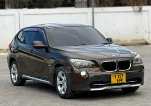 BMW X1 2011 Brown