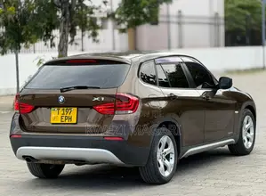 BMW X1 2011 Brown