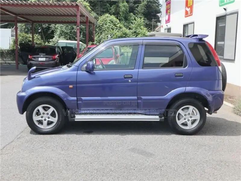 Toyota Cami 2004 Blue