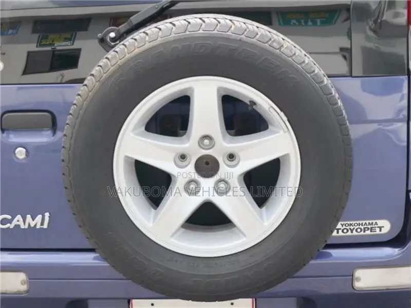 Toyota Cami 2004 Blue