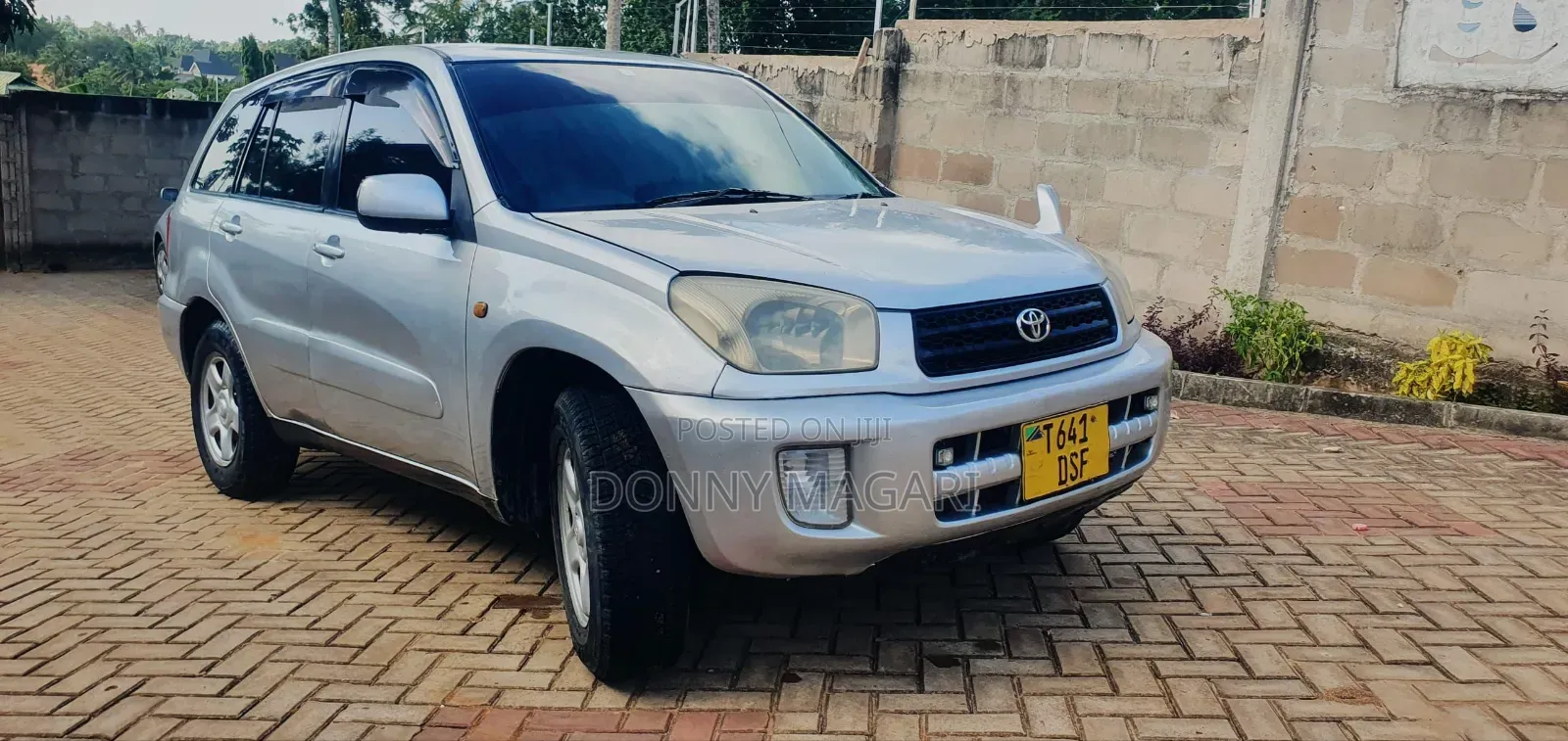 Toyota RAV4 1.8 2005 Silver