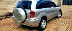 Toyota RAV4 1.8 2005 Silver